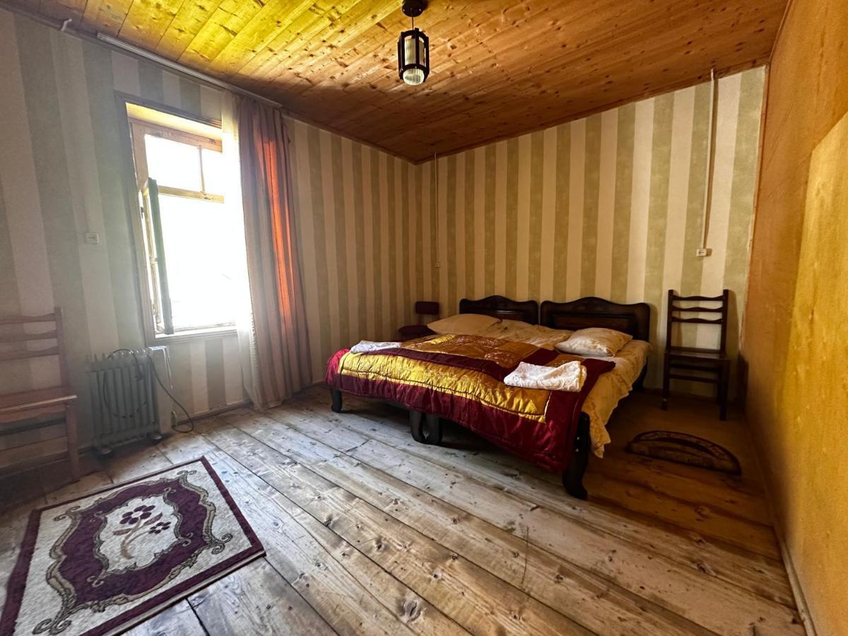 Guesthouse Angelina Ušguli Exteriér fotografie