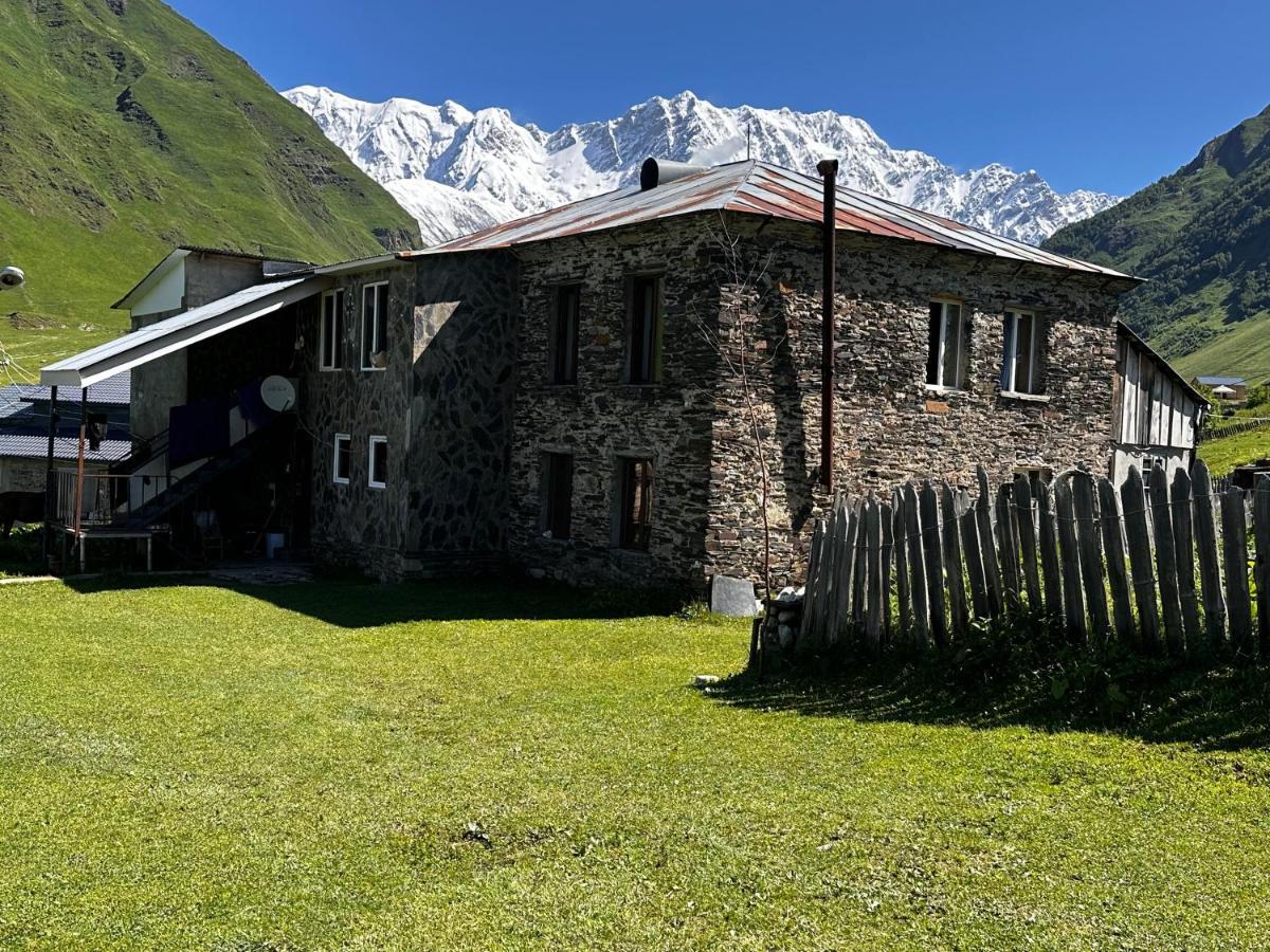 Guesthouse Angelina Ušguli Exteriér fotografie