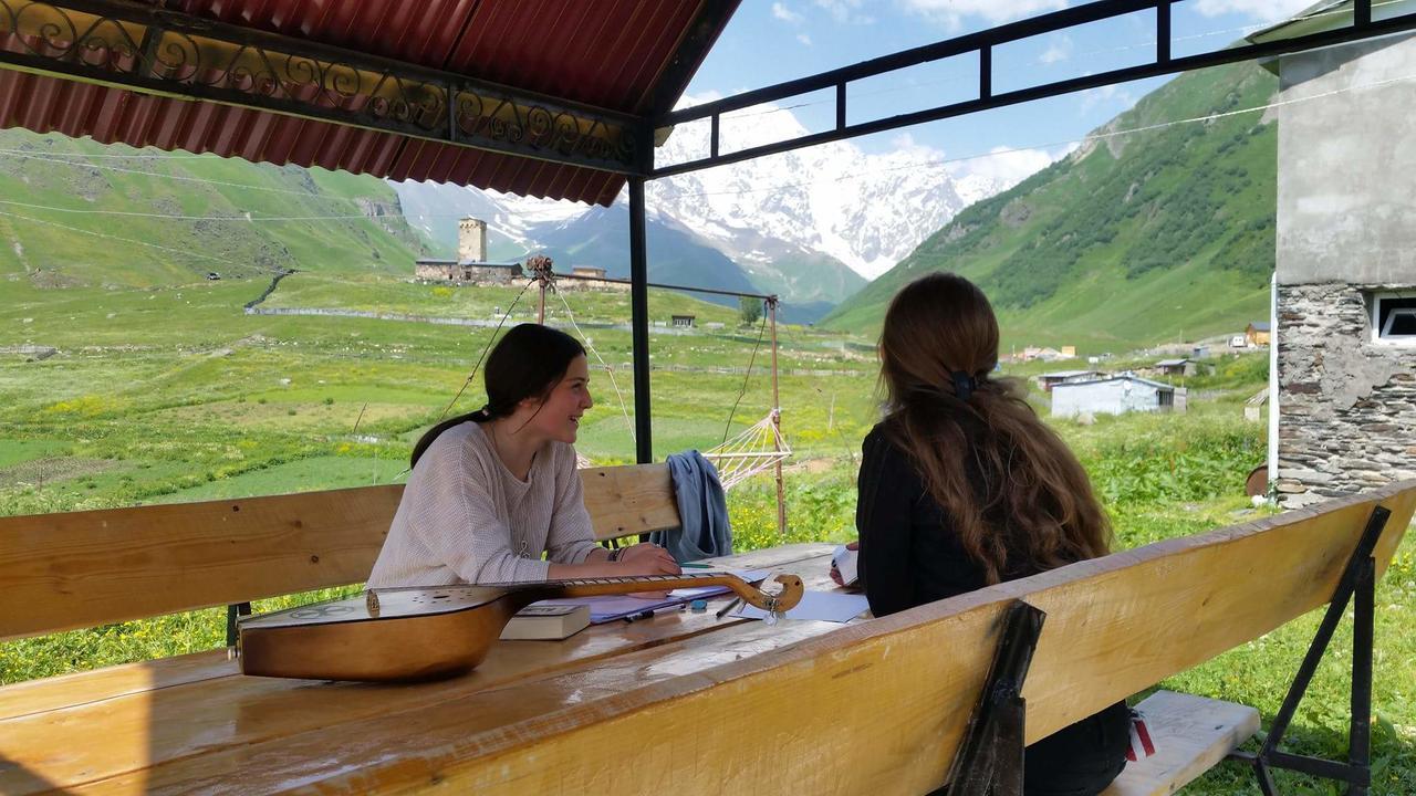 Guesthouse Angelina Ušguli Exteriér fotografie