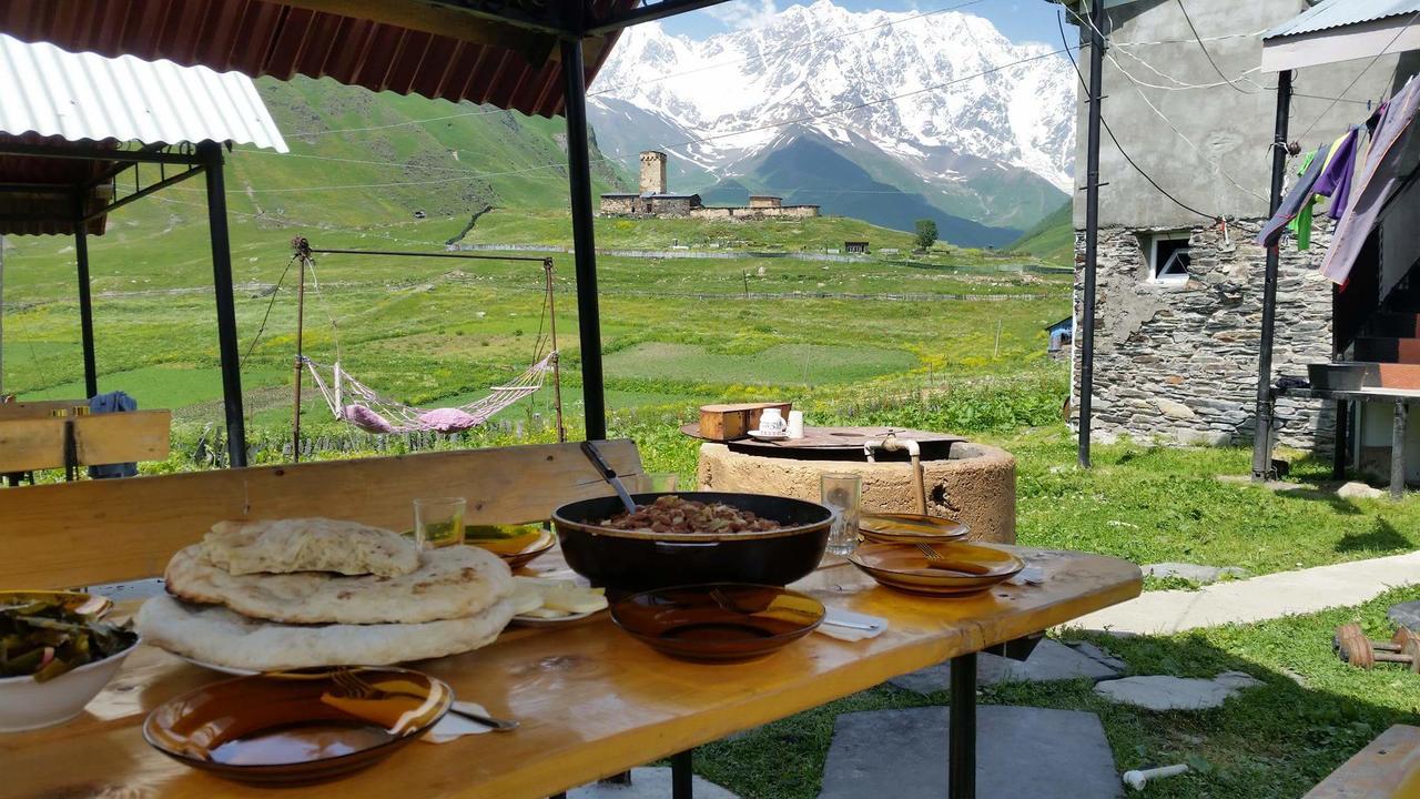 Guesthouse Angelina Ušguli Exteriér fotografie